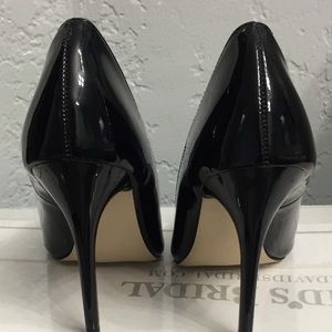 Size 6 1/2 never worn